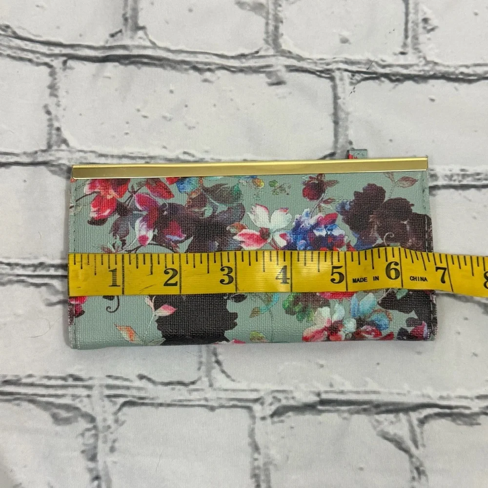 Flower Print Bi-fold Wallet